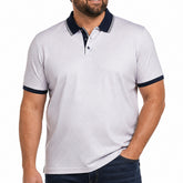 Polo motif géométrique