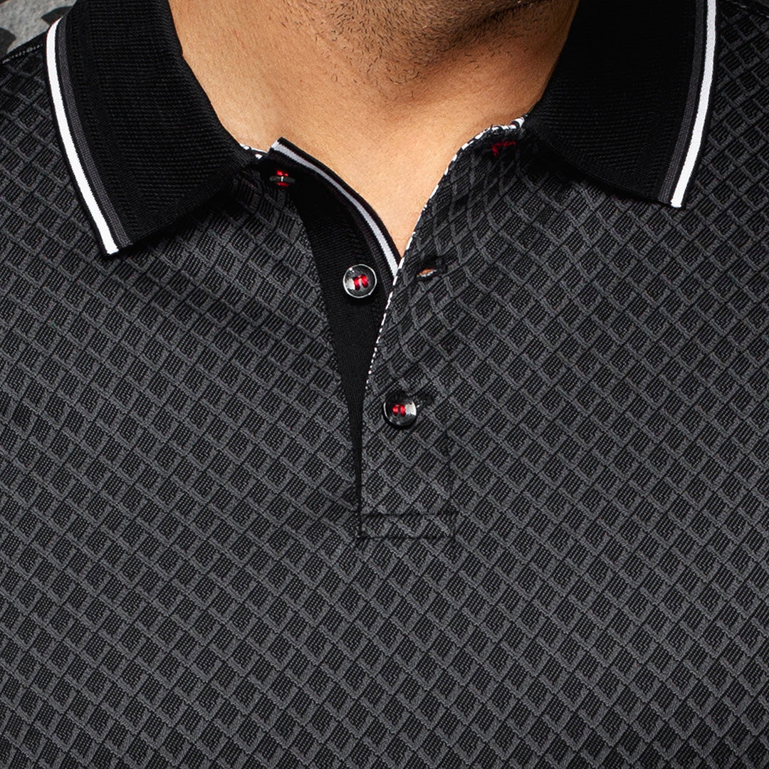 Polo motif géométrique