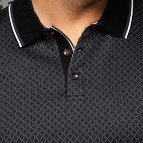 Polo motif géométrique